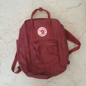 Fjallraven käken 15 inch backpack